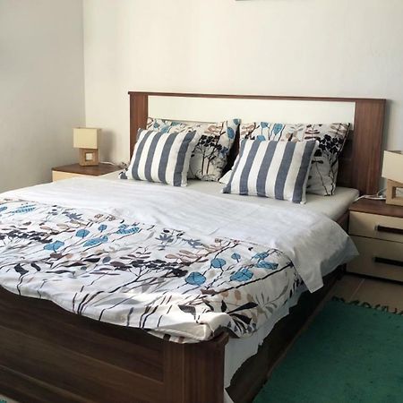 Apartments Pirka Пировац Екстериор снимка