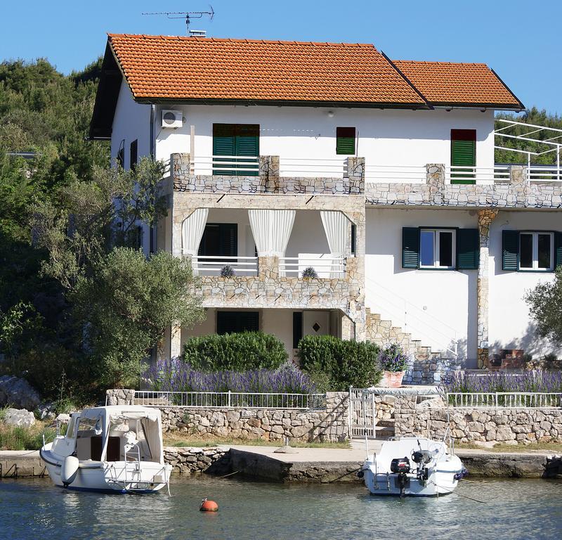 Apartments Pirka Пировац Екстериор снимка